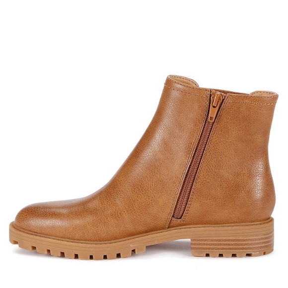 Wonderly Hannah Booties - Picture 2 of 6